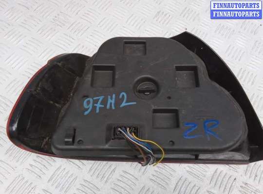 купить фонарь задний правый на BMW 5 E39