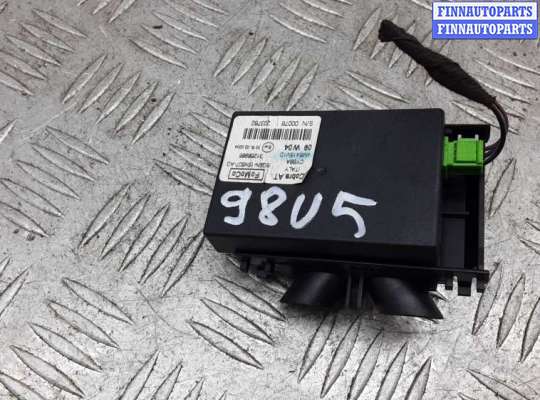 купить фонарь освещения салона на VOLVO XC60 1