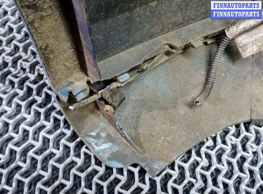 Бампер задний на Volkswagen Touran I (1T)