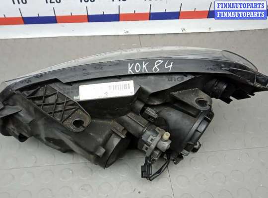 Фара передняя на Nissan Qashqai I (J10)