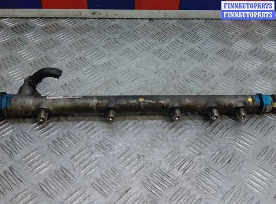 Рампа (рейка) топливная на Mercedes-Benz C (W204)