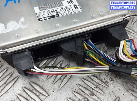 купить блок управления двс на TOYOTA COROLLA E12