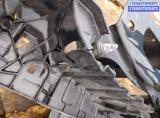купить передняя панель крепления облицовки (телевизор) на VOLKSWAGEN CADDY 3