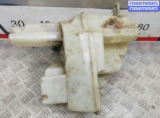 Бачок омывателя на Volvo XC90