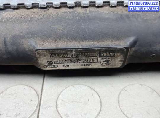 купить радиатор системы охлаждения на VOLKSWAGEN JETTA 5