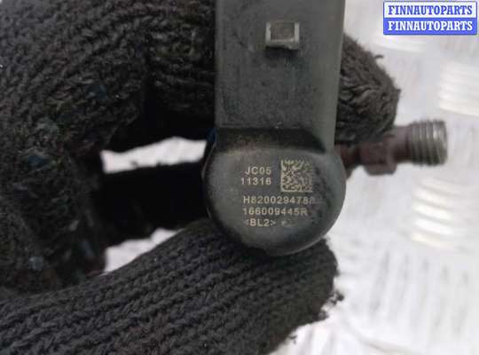 Форсунка топливная на Renault Megane III