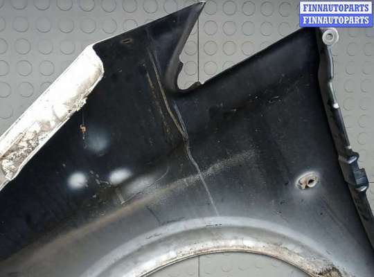 купить крыло переднее правое на MERCEDES BENZ VITO W639