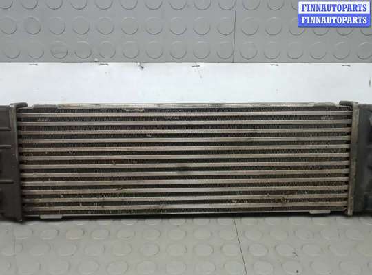 купить радиатор интеркулера на OPEL VIVARO