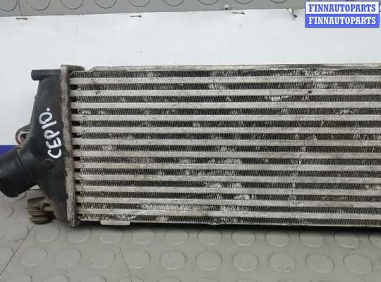 купить радиатор интеркулера на OPEL VIVARO