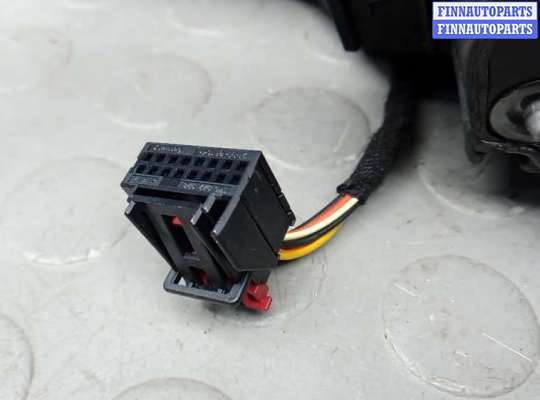 купить зеркало наружное левое на SKODA YETI 1