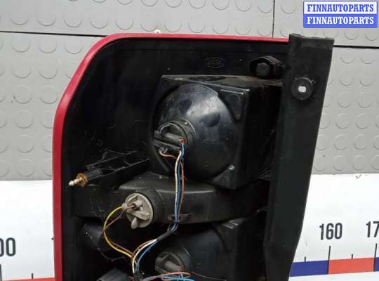 купить фонарь задний правый на LAND ROVER DISCOVERY 3