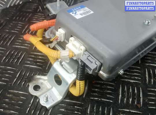 купить блок управления на LEXUS RX 2