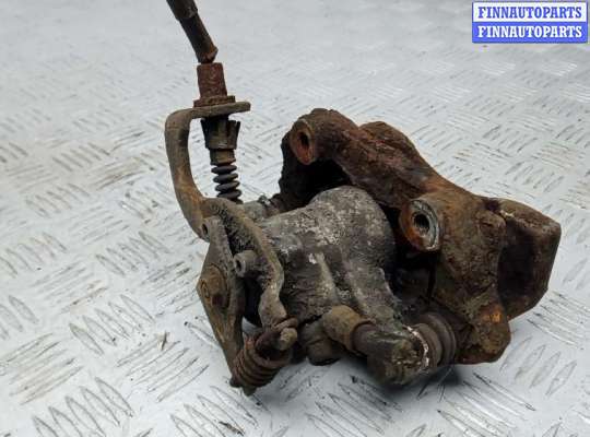 купить суппорт тормозной задний правый на TOYOTA AURIS E180