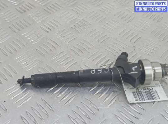 Форсунка топливная на Opel Astra J