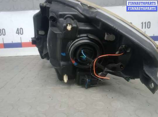 купить фара правая на NISSAN NOTE E11