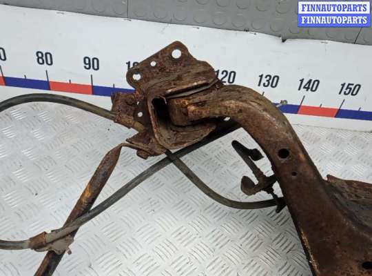 купить ступица задняя левая на NISSAN QASHQAI J10