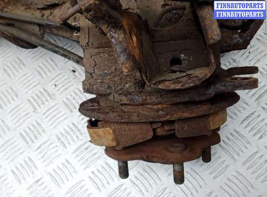 купить ступица задняя левая на NISSAN QASHQAI J10