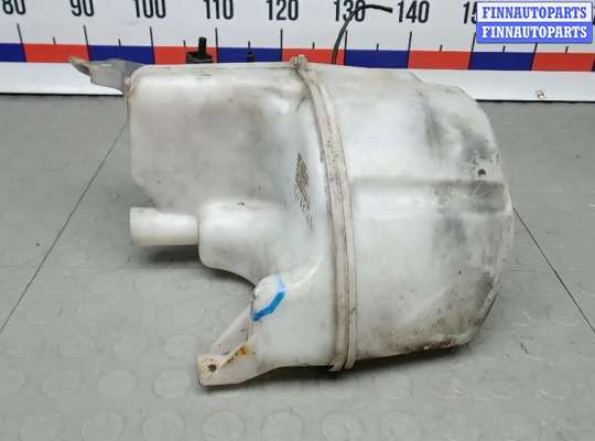 купить бачок омывателя на VOLVO V60 1