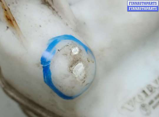 купить бачок омывателя на VOLVO V60 1