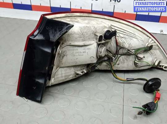Фонарь задний на Skoda Superb II (3T)