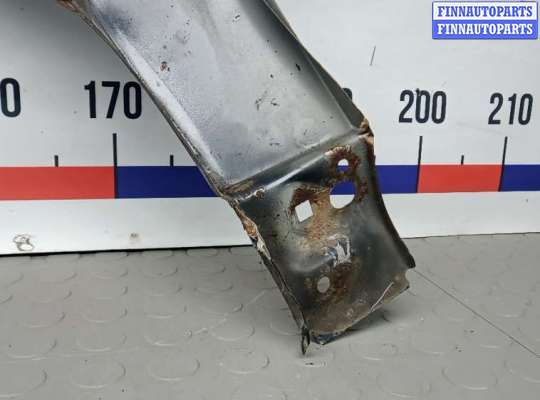 купить крыло переднее правое на VOLVO V50 MW