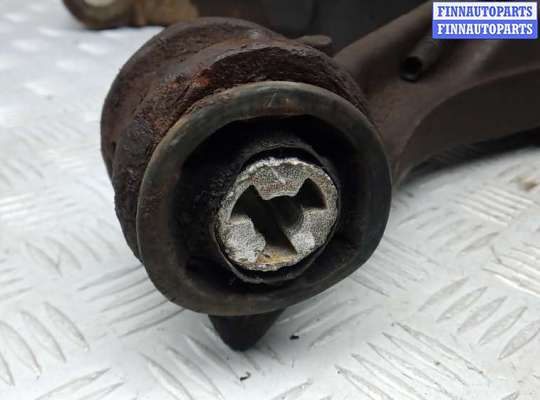 купить ступица задняя левая на VOLKSWAGEN TRANSPORTER T5