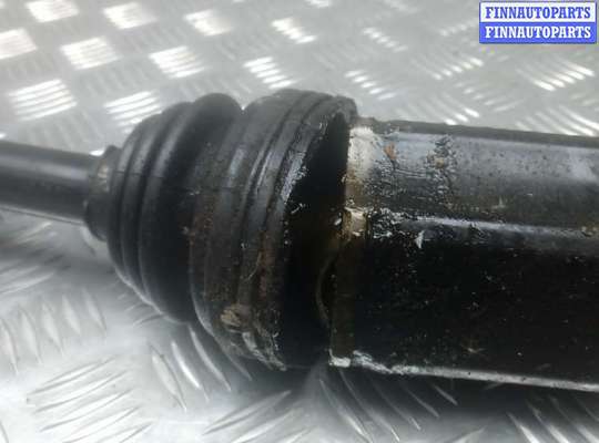 купить привод передний правый на BMW X3 E83