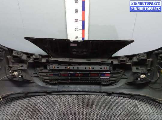 Бампер передний на Peugeot 207