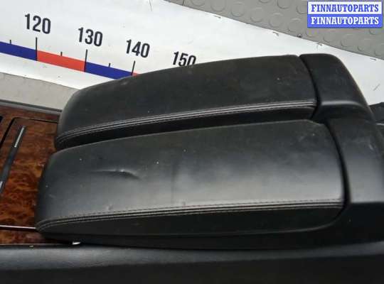 купить подлокотник центральный на AUDI A8 D3