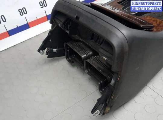 купить подлокотник центральный на AUDI A8 D3