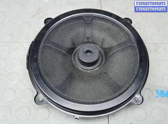 купить сабвуфер на INFINITI Q50