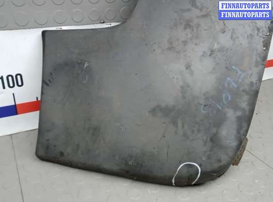 купить клык бампера задний левый на RENAULT TRAFIC 2