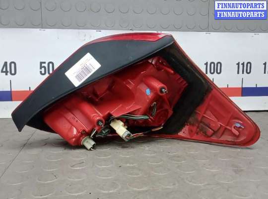 Фонарь задний на Toyota RAV4 III (XA30)