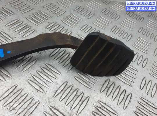 купить педаль тормоза на AUDI 100 C3