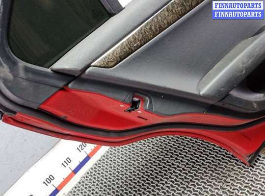 купить дверь задняя левая на MERCEDES BENZ C-CLASS W204