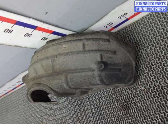 купить защита арок (защита крыла, подкрылок) задняя правая на TOYOTA C-HR