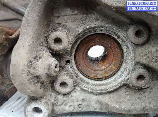 купить ступица передняя левая на VOLKSWAGEN PASSAT B7