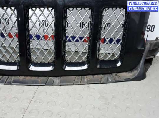 купить решетка радиатора на JEEP GRAND CHEROKEE WK2
