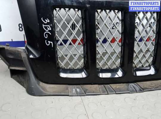 купить решетка радиатора на JEEP GRAND CHEROKEE WK2