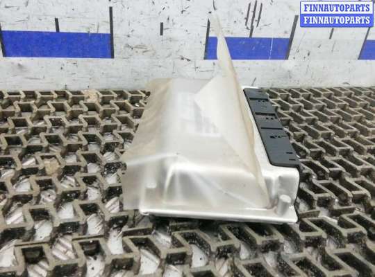 купить блок управления двс на TOYOTA COROLLA E12