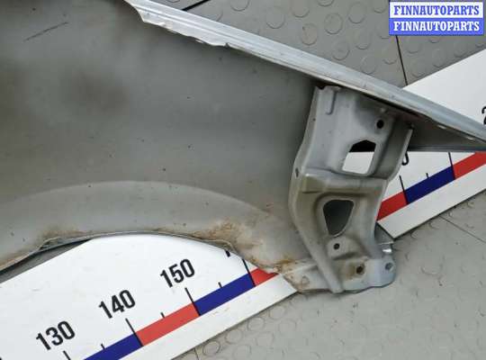 купить крыло переднее левое на TOYOTA AURIS E150