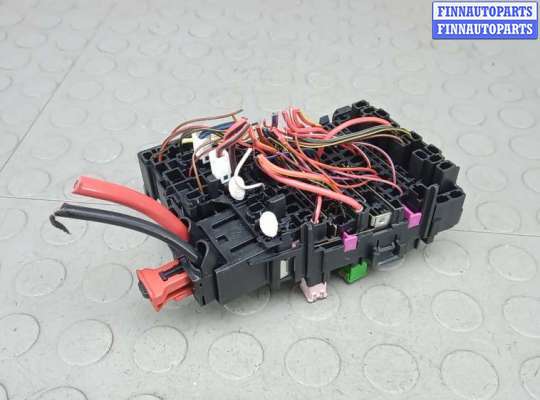 купить блок предохранителей на VOLKSWAGEN GOLF 7