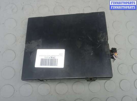 купить блок предохранителей на AUDI A4 B8