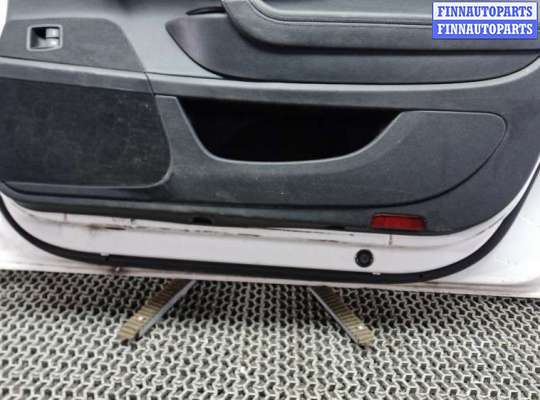 купить дверь передняя правая на VOLKSWAGEN PASSAT CC