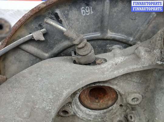 купить ступица передняя правая на VOLKSWAGEN PASSAT B7