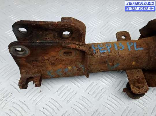 купить стойка передняя левая на RENAULT TRAFIC 2