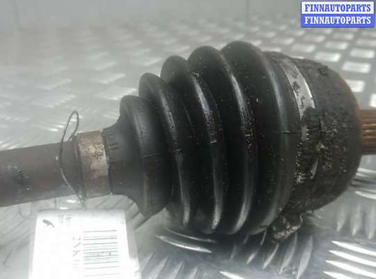 Приводной вал (Полуось в сборе) на Renault Megane III