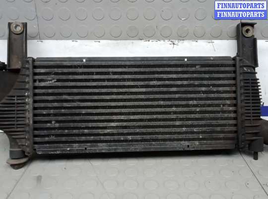 купить радиатор интеркулера на NISSAN NAVARA D40