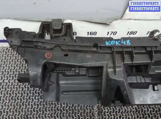 купить передняя панель крепления облицовки (телевизор) на PEUGEOT 5008