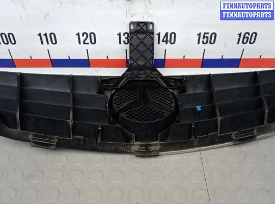 купить решетка радиатора на MERCEDES BENZ CLK C209